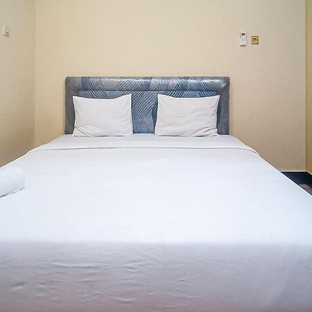 Reddoorz At Senaz Guesthouse Матарам Екстериор снимка